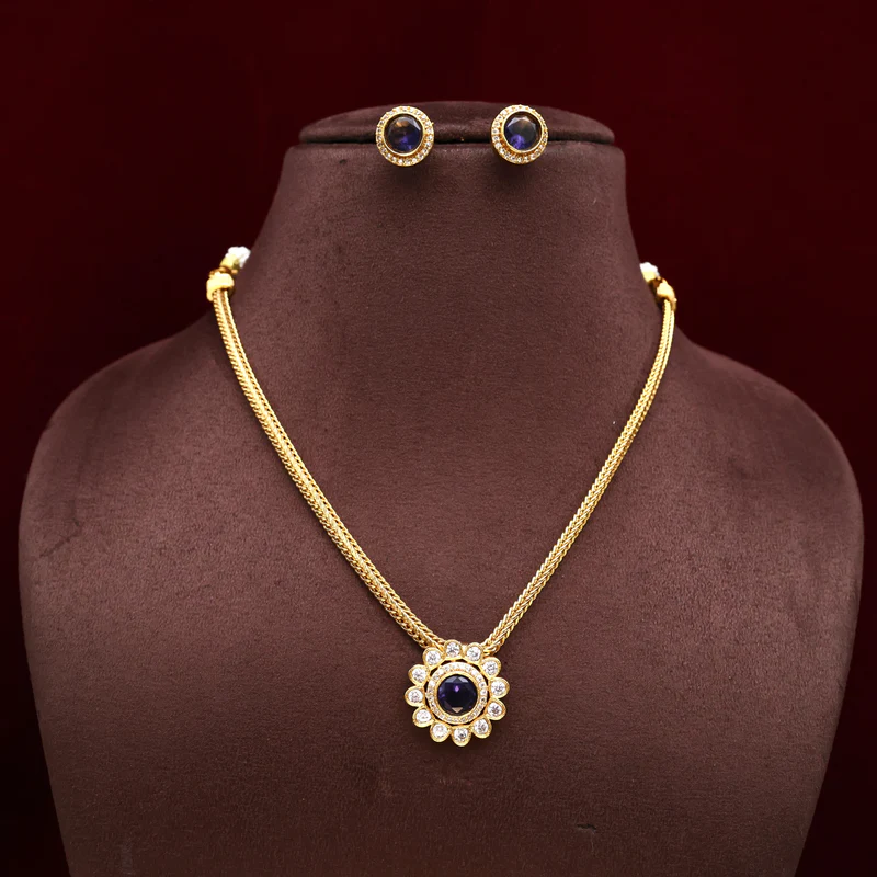 AD 12 Petals Flower Pendant set - Purple